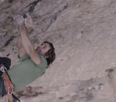 Chris Sharma Viendo si es «Posible» el Proyecto en la Cueva de Santa Linya