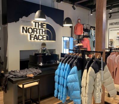 The North Face reabre su tienda en Puerto Varas con varias novedades y un especial sentido de pertenencia con la ciudad